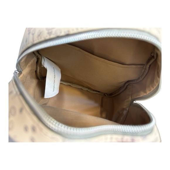 MY NEIGHBOR TOTORO 
Studio Ghibli My Neighbor Totoro Rain Mini Backpack - Picture 14 of 14